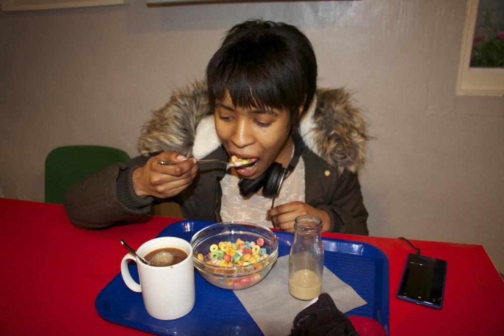 引用元: http://www.vice.com/en_au/read/what-kind-of-person-eats-at-east-londons-cereal-cafe-294