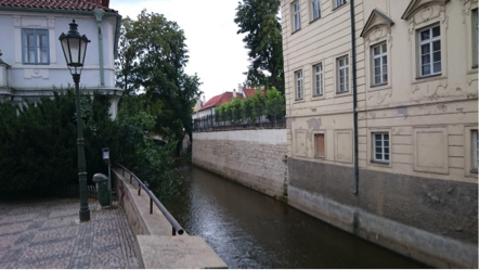 チェコ移住生活〜プラハの城下町、マラーストラナ地区を散歩②〜